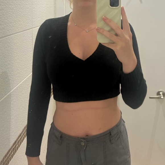 Black cropped cardigan - Picture 2 of 2